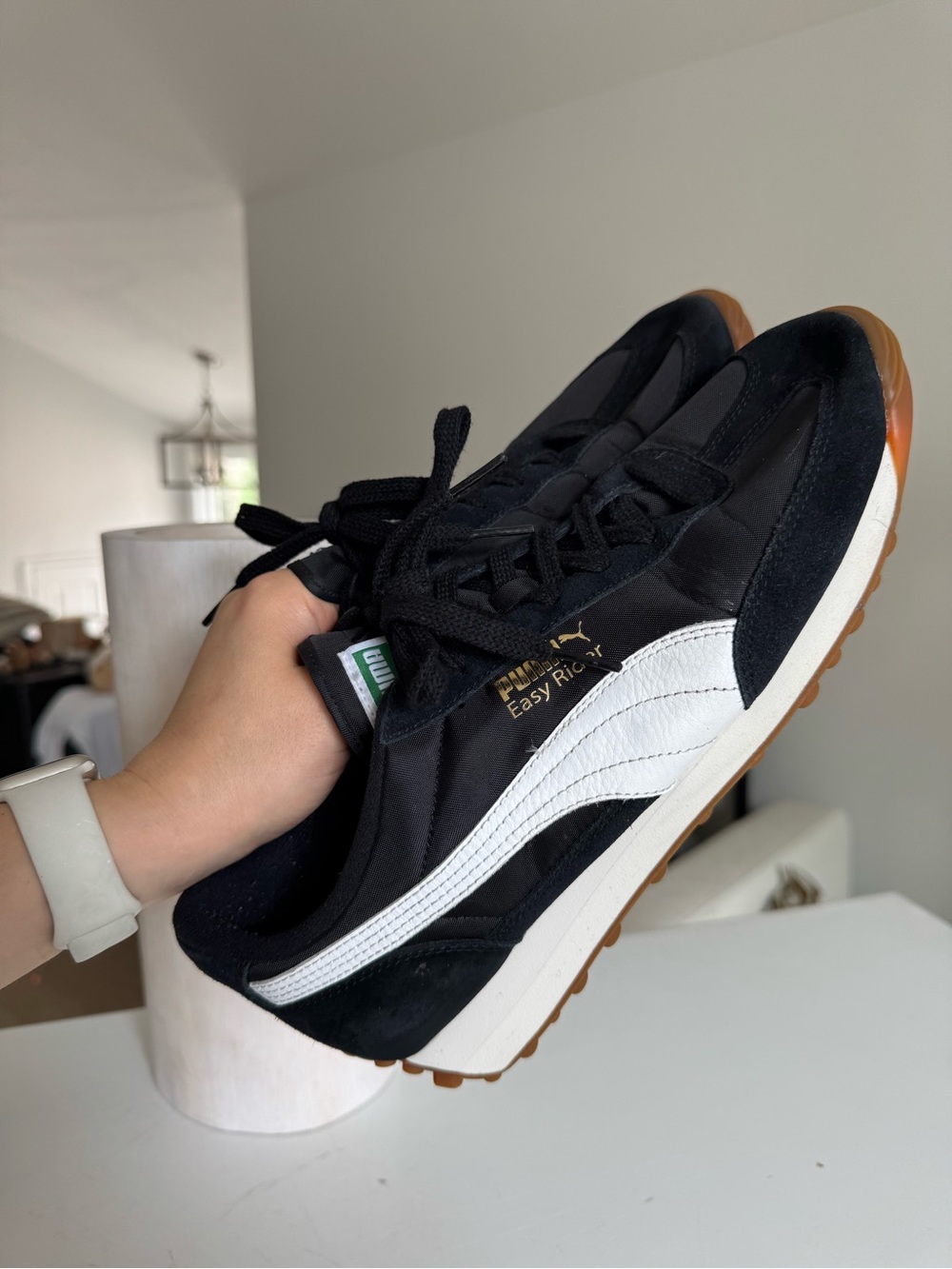 PUMA EASY RIDER BLACK / WHITE / GUM SNEAKERS SIZE US 10.5